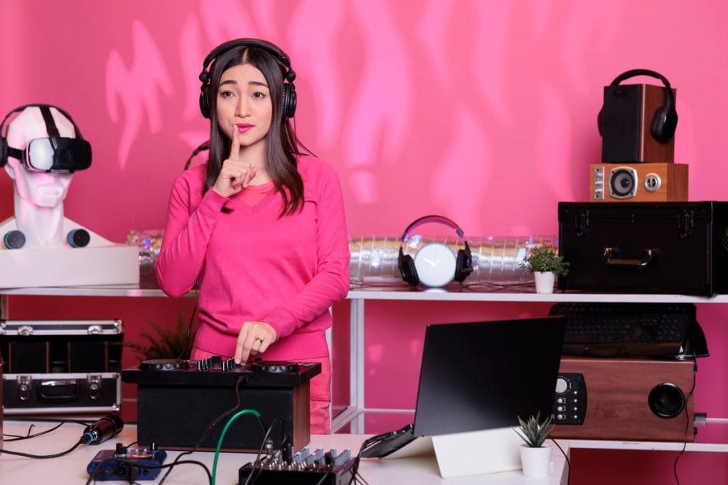 senpai-stream store