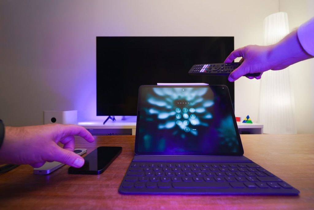 code tv philips pour télécommande universelle