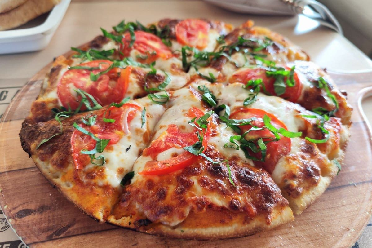 margherita pizza ingredients